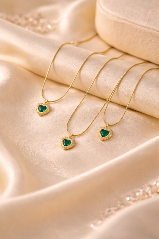 💚 Heart Pendant Necklace – Anti tarnished